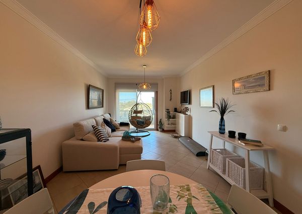 T2 na 1º linha da Praia da Barra com terraço vista mar!