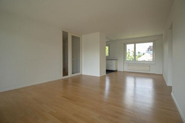 Tolle moderne 4.5-Zimmerwohng im 2. Stock - Photo 1