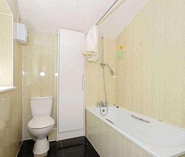 Kings Road, Harrow, HA2 - Photo 4