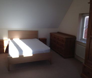 1 bedroom House To Let Total Size: 1583 SQ FT - Photo 2