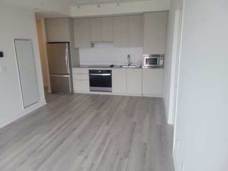 For Lease - 3071 Trafalgar Road Unit# 603, Oakville, Ontario - Photo 2