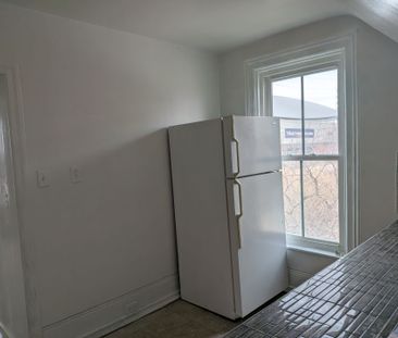 For Lease - 75 Charles Street Unit# 1, Oshawa, Ontario - Photo 2