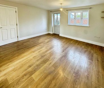 2 bedroom maisonette to rent - Photo 2