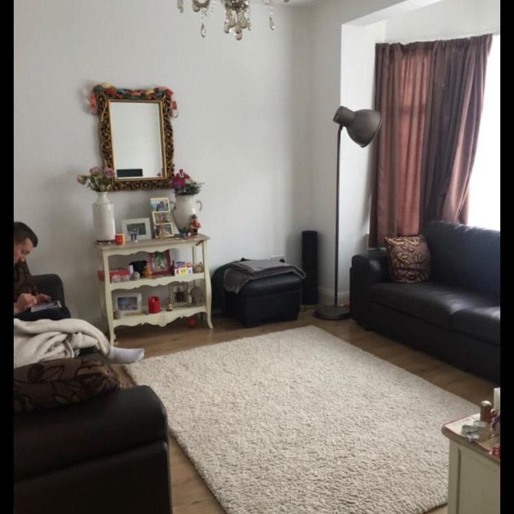 4 bedroom terraced house to rent - Photo 1