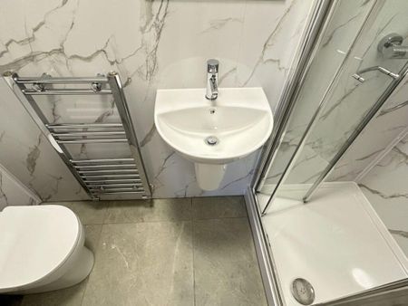 6 bedroom house share to rent - Photo 4