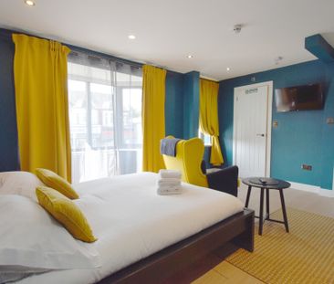 Sky City Apartments, Coventry, CV6 3BU - Photo 1