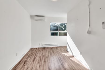 For Lease - 821A Bloor Street Unit# 3, Toronto, Ontario - Photo 3