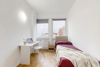 Corso Milano, Padova, Veneto 35139