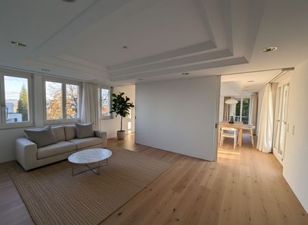 Grosszügiges 8.5-Zimmer Einfamilienhaus in Forch - Foto 2