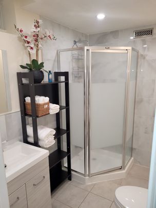 For Lease - 2 Saddler Avenue Unit# #1, Brampton, Ontario - Photo 1