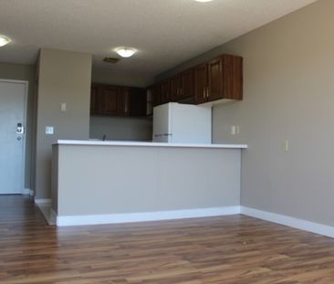 1520 12 Avenue SW, Calgary - Photo 4