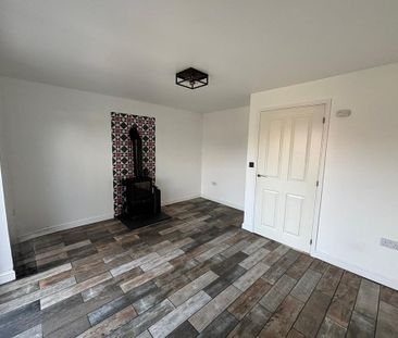 2 bedroom house to rent - Photo 1