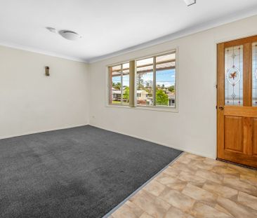 "Charming & Affordable" - Photo 1