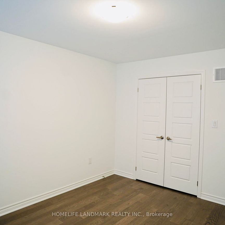 Townhouse For Lease | W8133910 - Photo 1