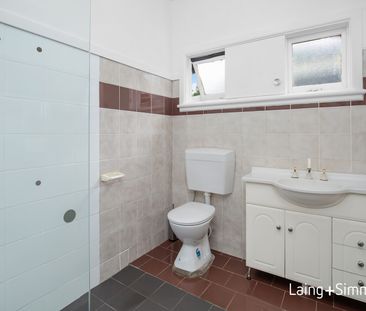 6 Dawes Avenue, Regents Park NSW 2143 - House For Rent | Domain - Photo 2