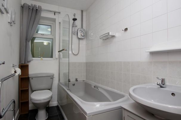 2 bedroom cluster house to rent - Photo 1