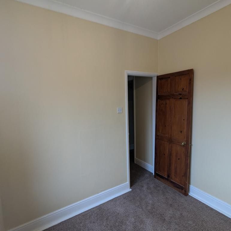 2 bedroom house to rent - Photo 1
