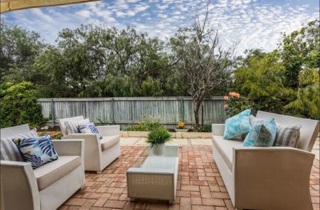 City Beach - Photo 2