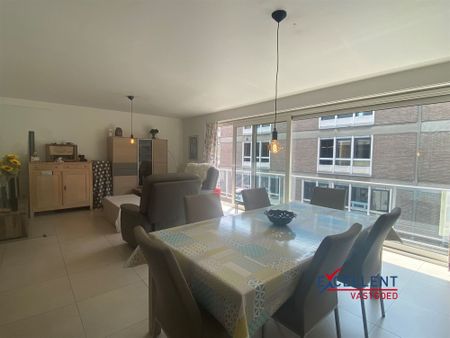 Prachtig 2-slaapkamerappartement nabij centrum Deinze - Foto 4