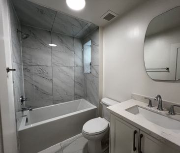 For Lease - 1987 Lawrence Avenue Unit# 1, Toronto, Ontario - Photo 5