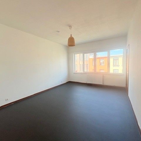 Appartement te huur in Wilrijk met 2 slaapkamers - Photo 1
