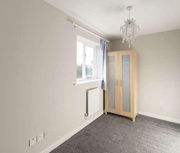 Newfields, St. Helens, WA10 - Photo 2