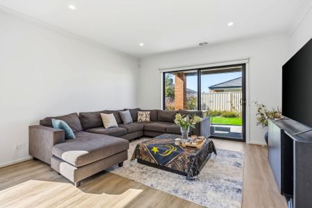 189 Dyson Drive, Alfredton - Photo 5