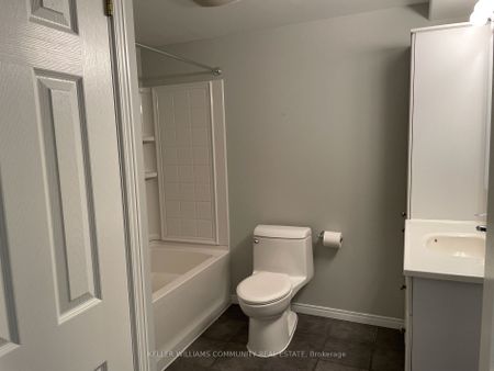 Detached Home For Lease | E101 - Photo 5