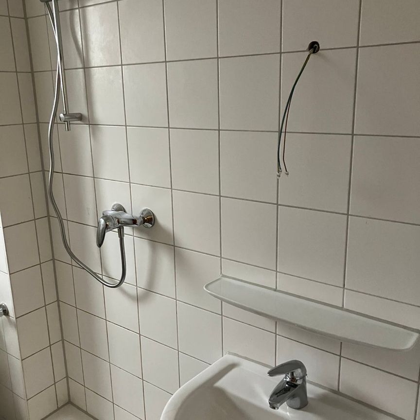 Neue Wohnung, neues Glück! Individuelle 3 -Zi.-Wohnung - Photo 1