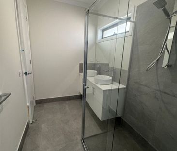 Modern, Brand-New Home in Great Clyde Location - Photo 1