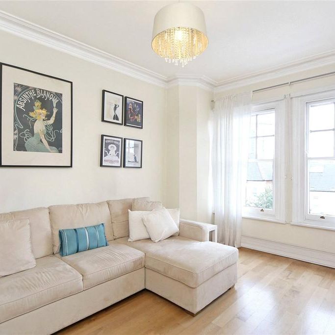 2 bedroom flat to rent - Photo 1