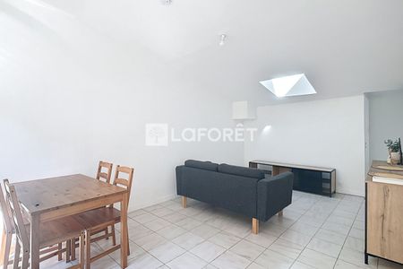 Superbe T3 au coeur du vieux centre d'Aubagne 54.34 m2 - Photo 4