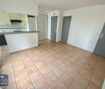 Location Appartement 1 pièce 26m² TOULON 83100 - Photo 3