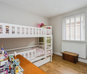 3 bedroom detached bungalow to rent - Photo 5