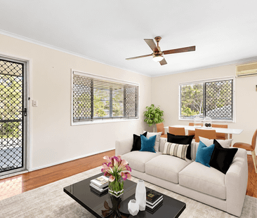 Comfortable and convenient family living - Photo 1