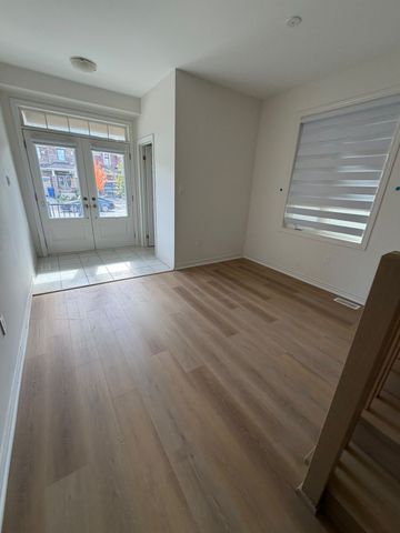 For Lease - 39 Harpin Way, Centre Wellington, Ontario - Photo 5
