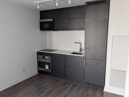 For Lease - 20 Edward Street Unit# 1520, Toronto, Ontario - Photo 2