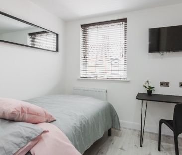 6 bedroom house to rent - Photo 5