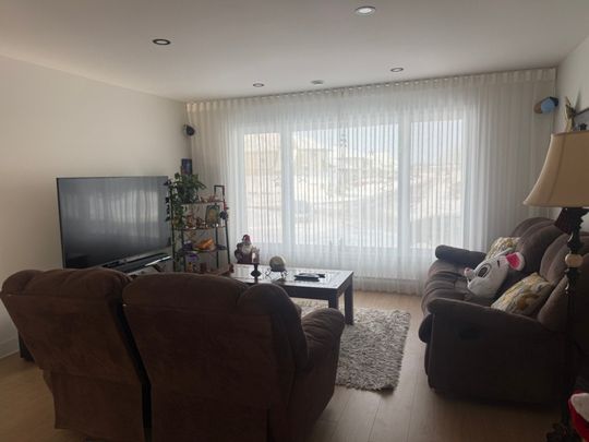 Appartement à louer - Sainte-Marthe-sur-le-Lac (Nord) - Photo 1