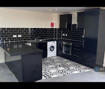 2 bedroom flat to rent - Photo 5
