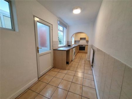 2 bedroom terraced house to rent - Photo 5