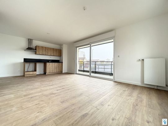 Location Appartement 3 pièces 61m² MAROMME 76150 - Photo 1