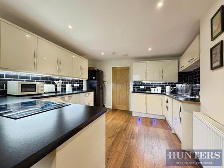2 bedroom Flat To Let Total Size: 1185 SQ FT - Photo 2