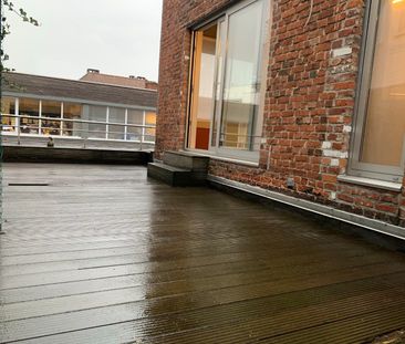 Zeer ruime loft met terras (263m2) in centrum Kortrijk - Foto 2