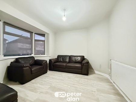 Whitaker Road, CARDIFF - Photo 2