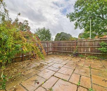 Antares Close, Wokingham, Berkshire, RG41 - Photo 3