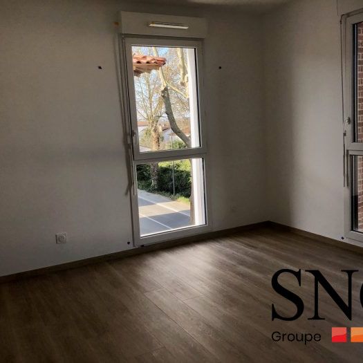 T2 AVEC LOGGIA + PARKING - Photo 1
