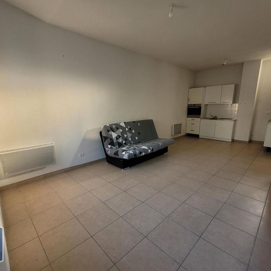 Location Appartement 2 pièces 46m² BLOIS 41000 - Photo 1
