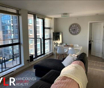 Condo in Downtown Vancouver, BC - Photo 4