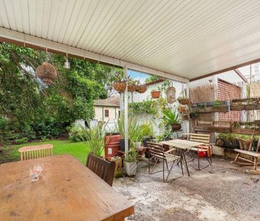 CBD House! - Photo 4